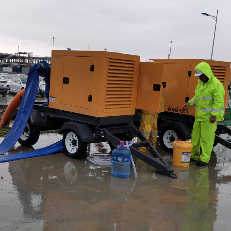 移動(dòng)泵車(chē) 排量300m3-2000m3